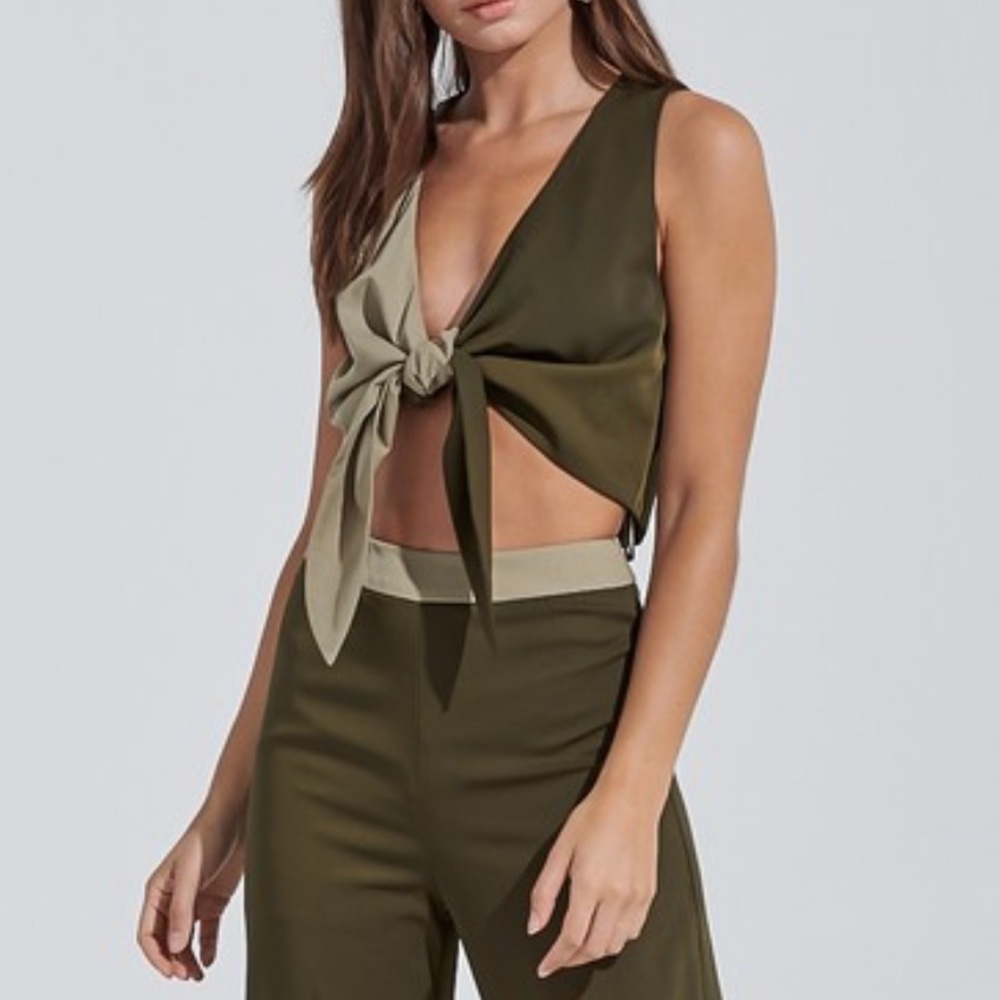 Green tie up top and pants set